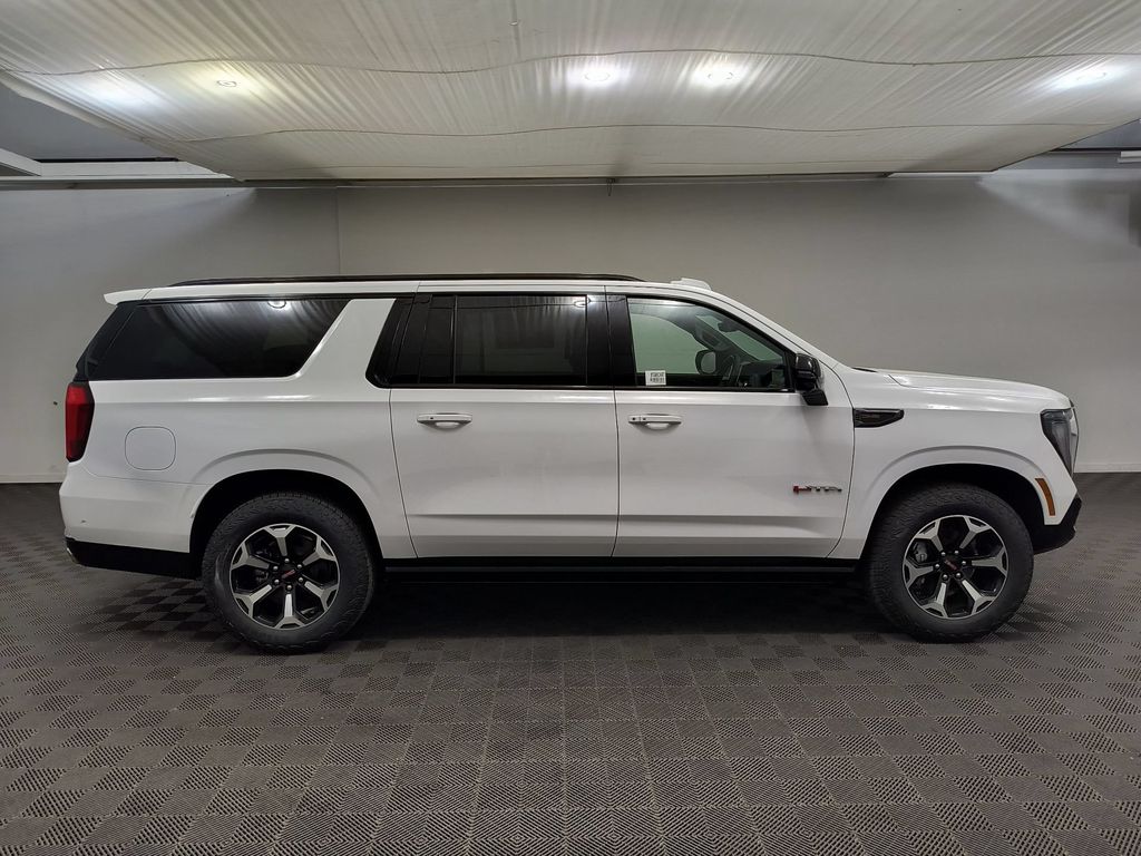 2026 GMC Yukon XL AT4 - Photo 8