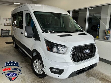 2026 Ford Transit Passenger Wagon XLT Wagon Medium Roof Van