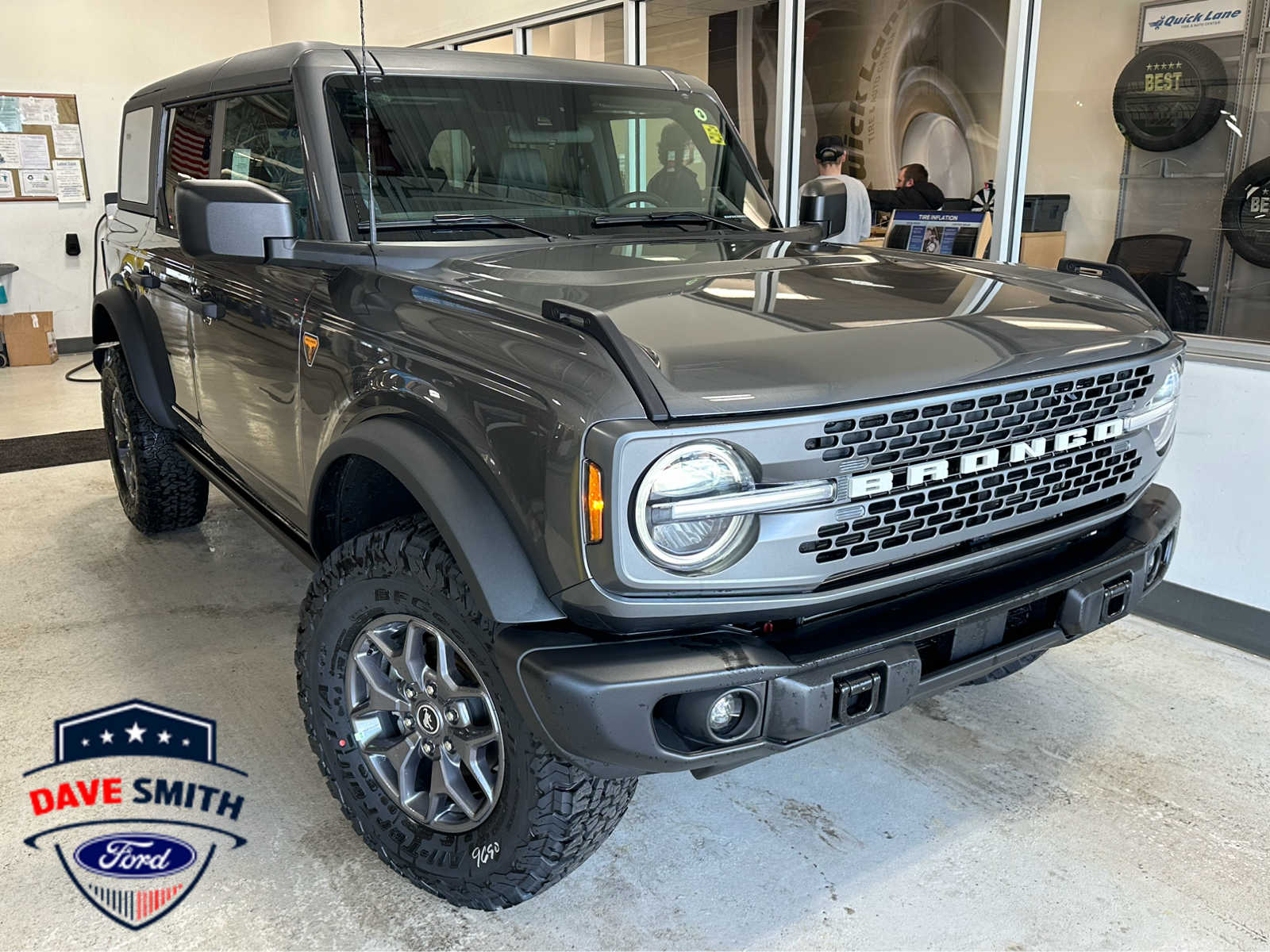 2025 Ford Bronco Badlands 4x4's photo