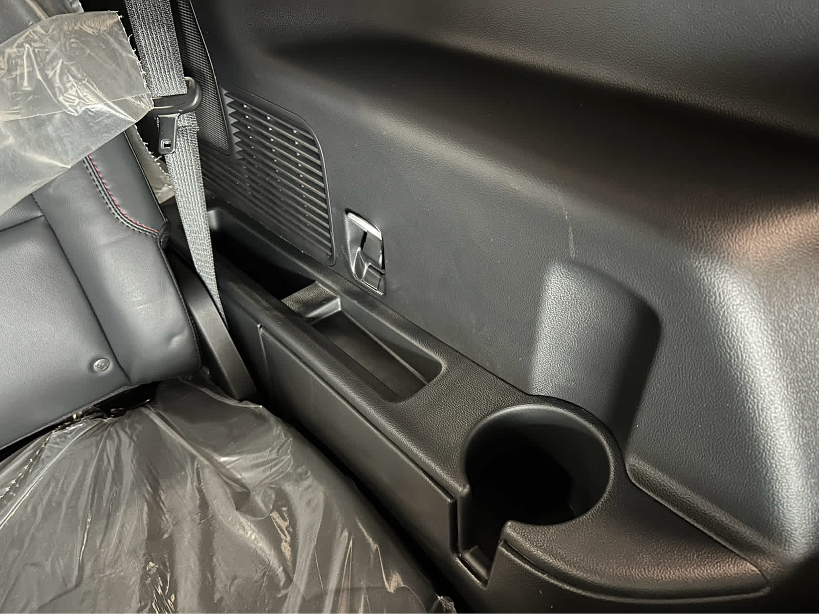 2026 Ford Explorer ST-Line - Photo 32