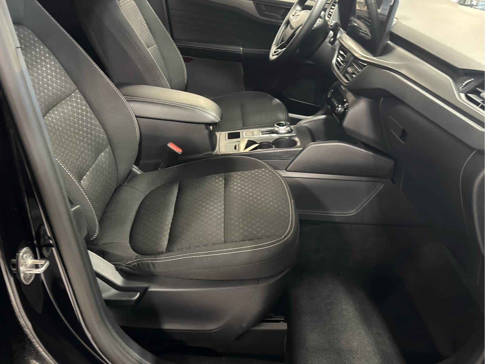 2025 Ford Escape Active - Photo 30