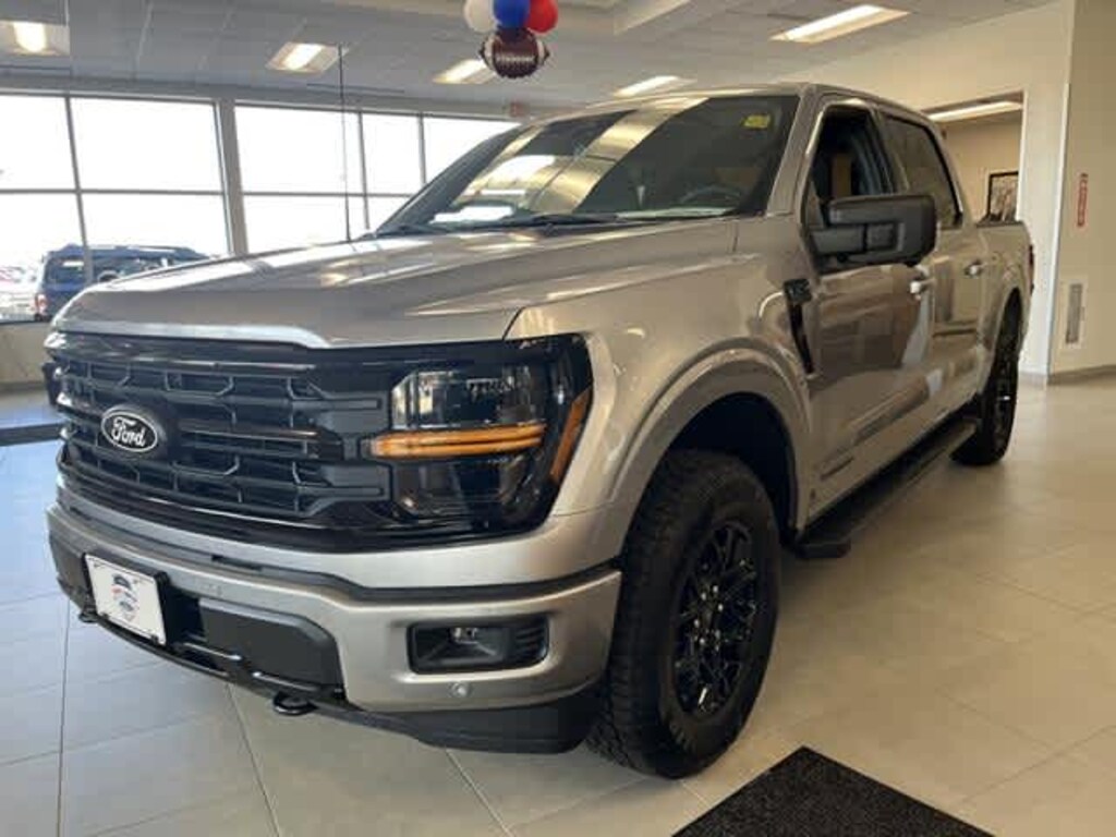 New 2025 Ford F-150 XLT TRUCK