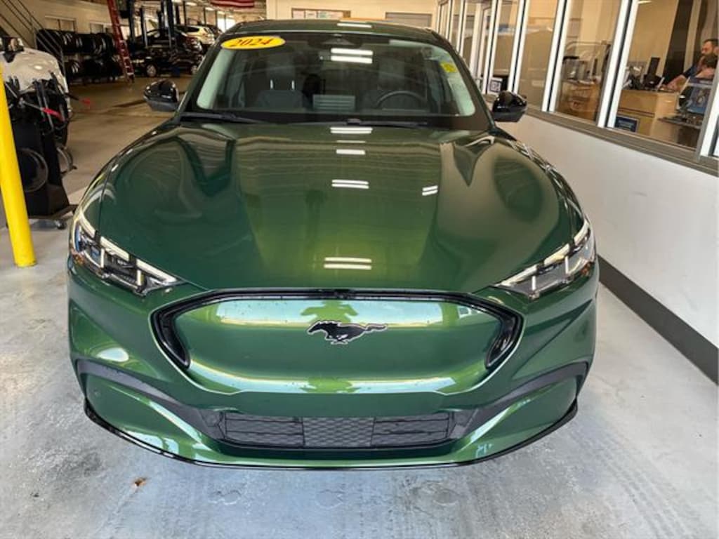 Used 2024 Ford Mustang Mach-E Premium SUV