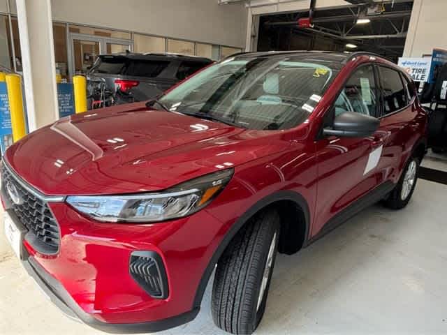 2025 Ford Escape Active photo 3