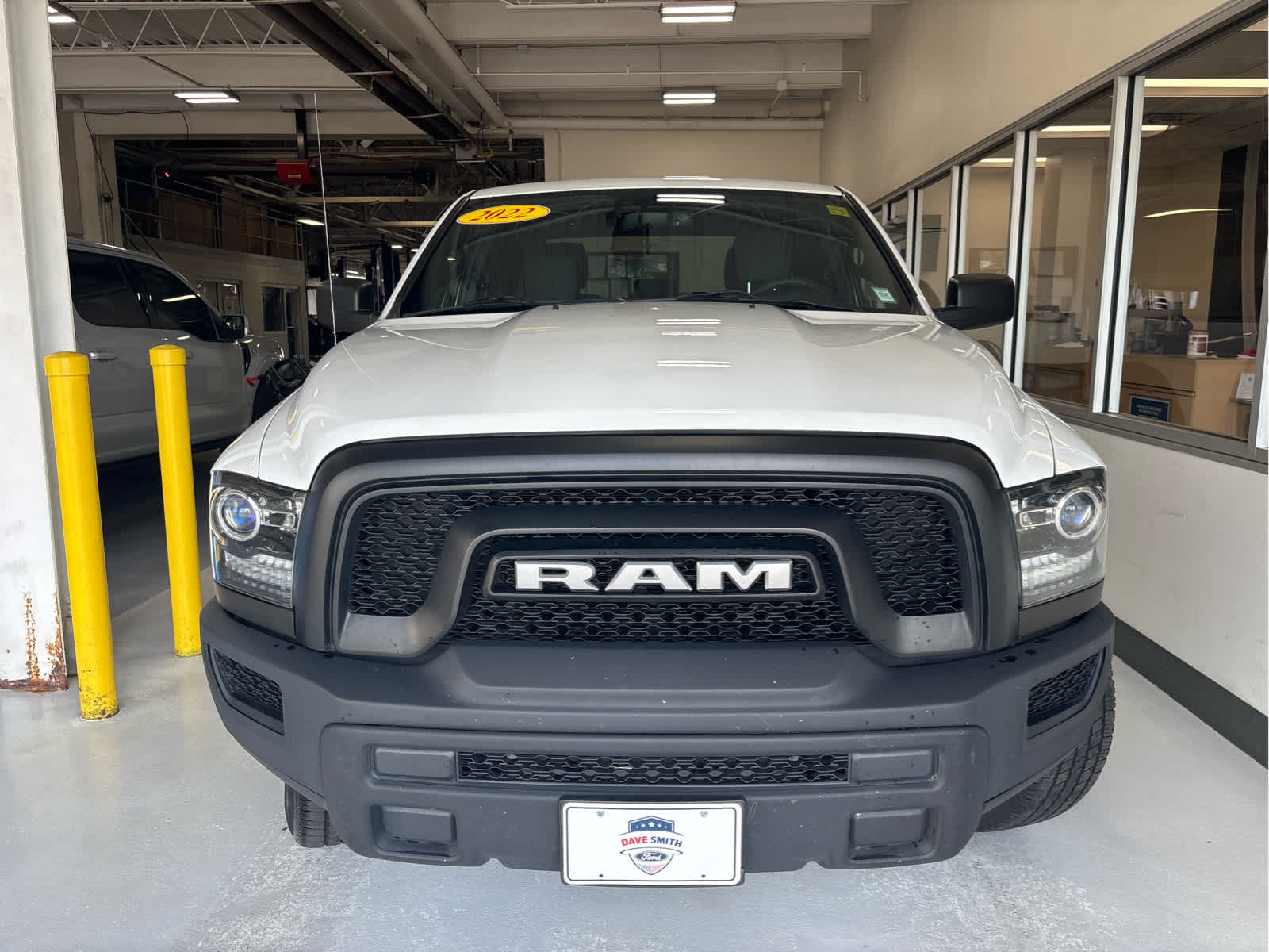 2022 Ram 1500 Classic Warlock photo 2