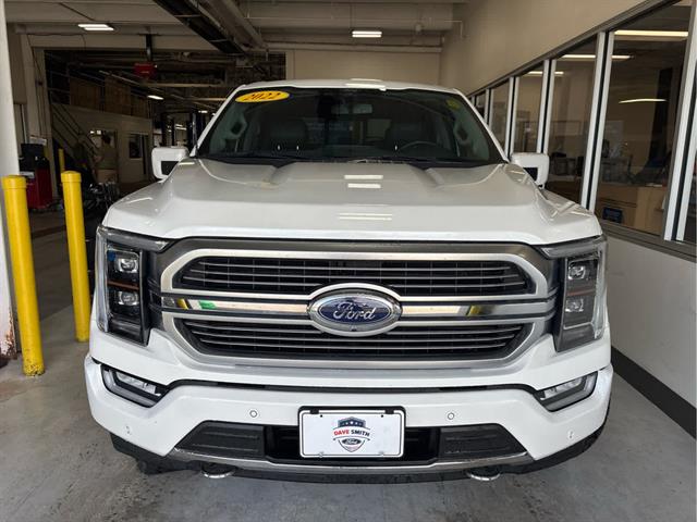2022 Ford F-150 Limited photo 2