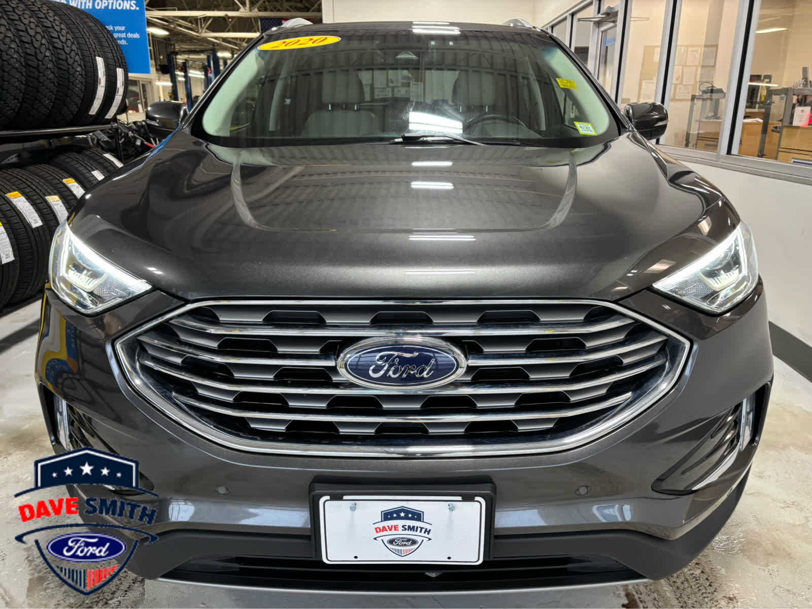 2020 Ford Edge Titanium