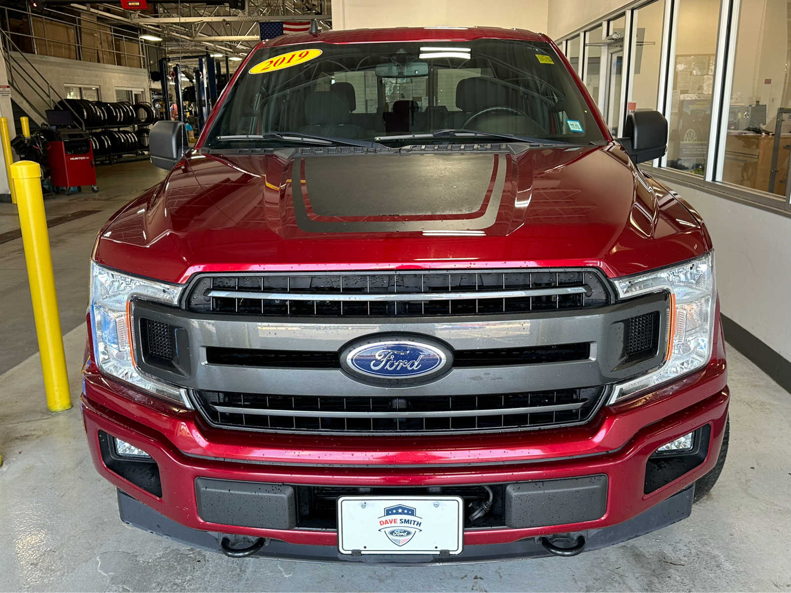 Used 2019 Ford F-150 XLT with VIN 1FTEW1EPXKFB08142 for sale in Williamsville, NY