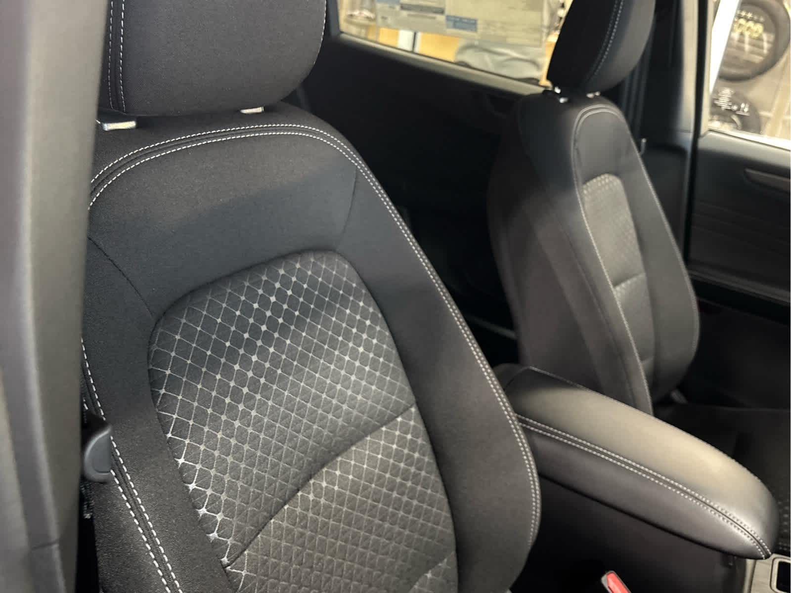 2025 Ford Escape Active - Photo 31