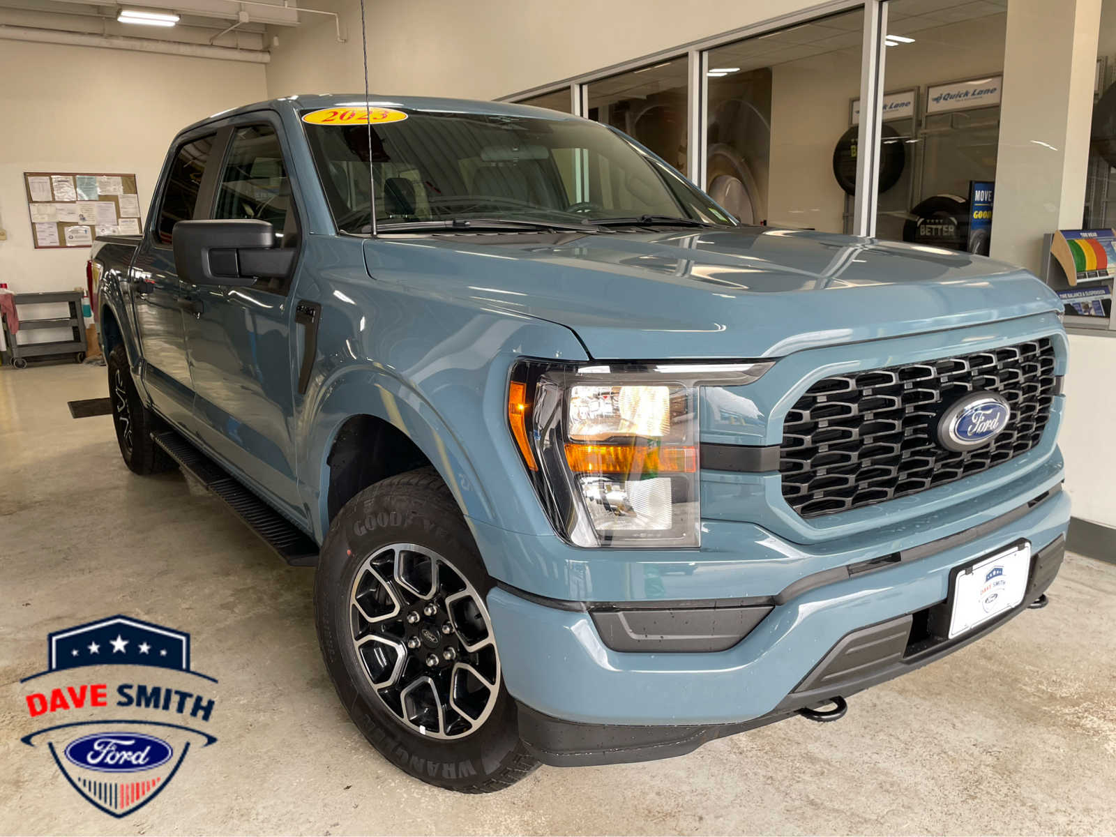2023 Ford F-150 Truck SuperCrew Cab 