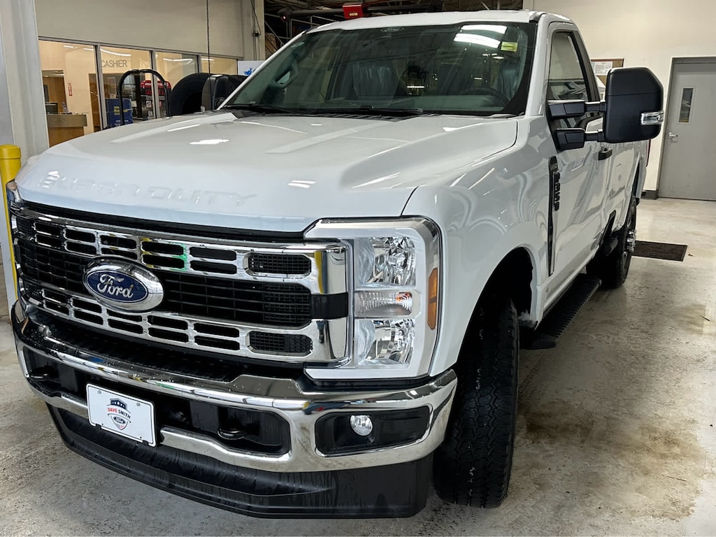 New 2025 Ford Super Duty F-350 XLT TRUCK