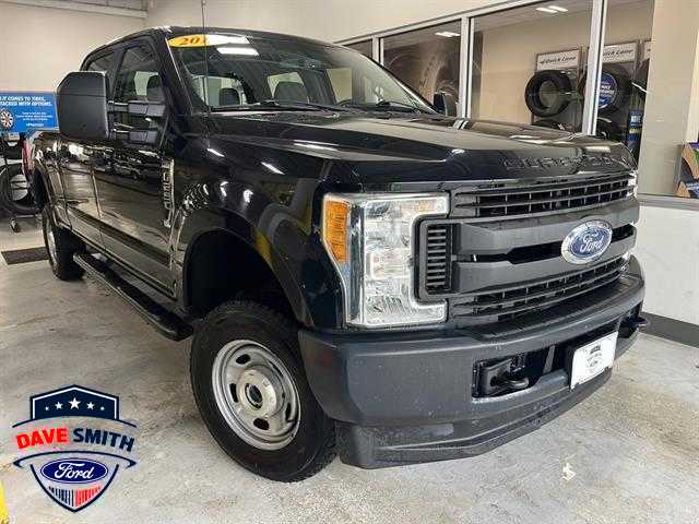 2017 Ford F-250 Super Duty XL's photo
