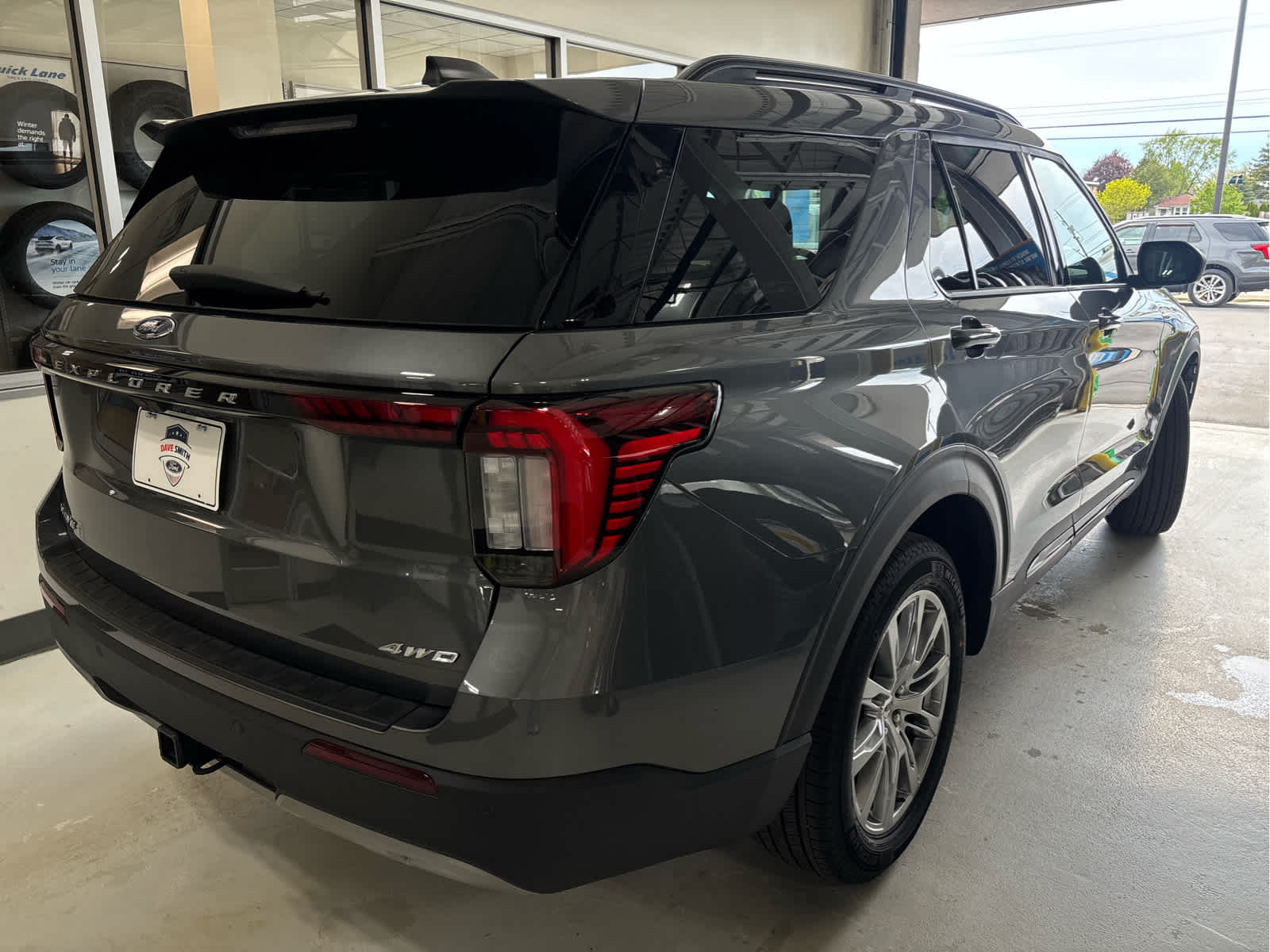 2026 Ford Explorer Active - Photo 7
