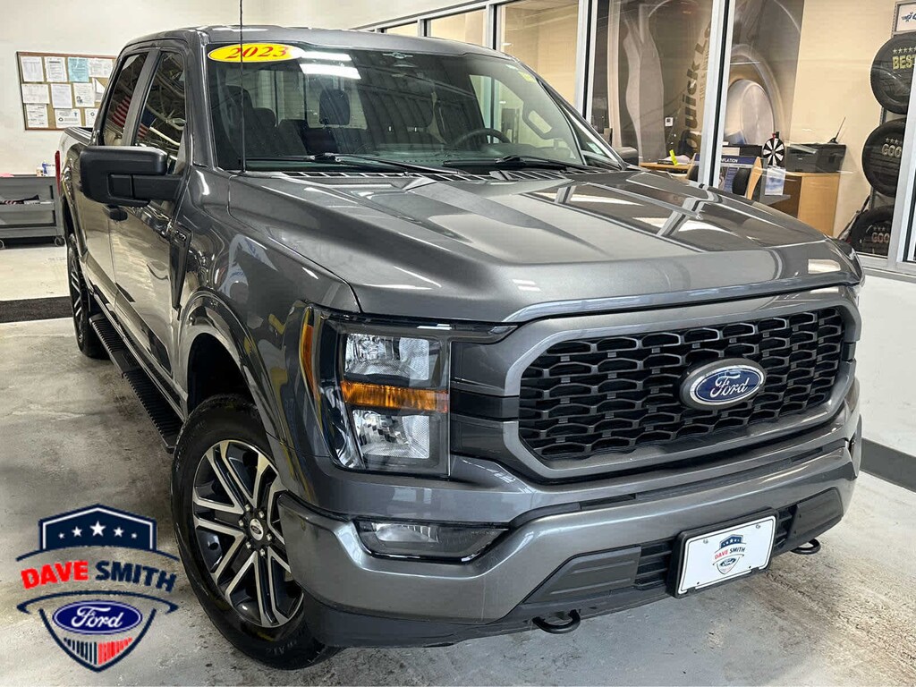 Used 2023 Ford F-150 XL 4WD Supercrew 5.5 Box Truck SuperCrew Cab