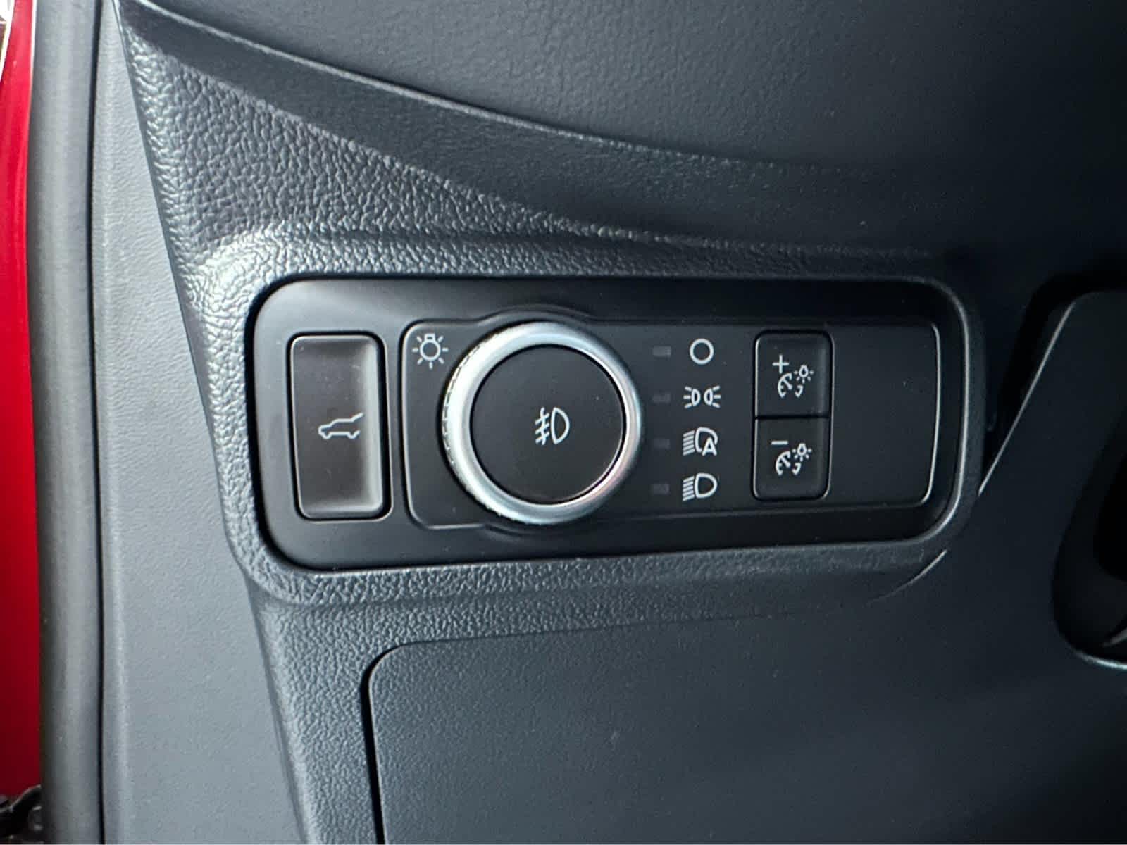 2026 Ford Explorer ST-Line - Photo 18