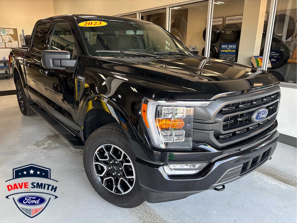 Used 2023 Ford F-150 XLT 4WD Supercrew 5.5 Box Truck SuperCrew Cab