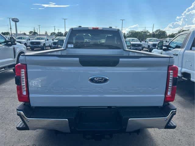 2025 Ford F-250 Super Duty XLT - Photo 11