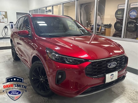 2025 Ford Escape ST-Line Elite SUV