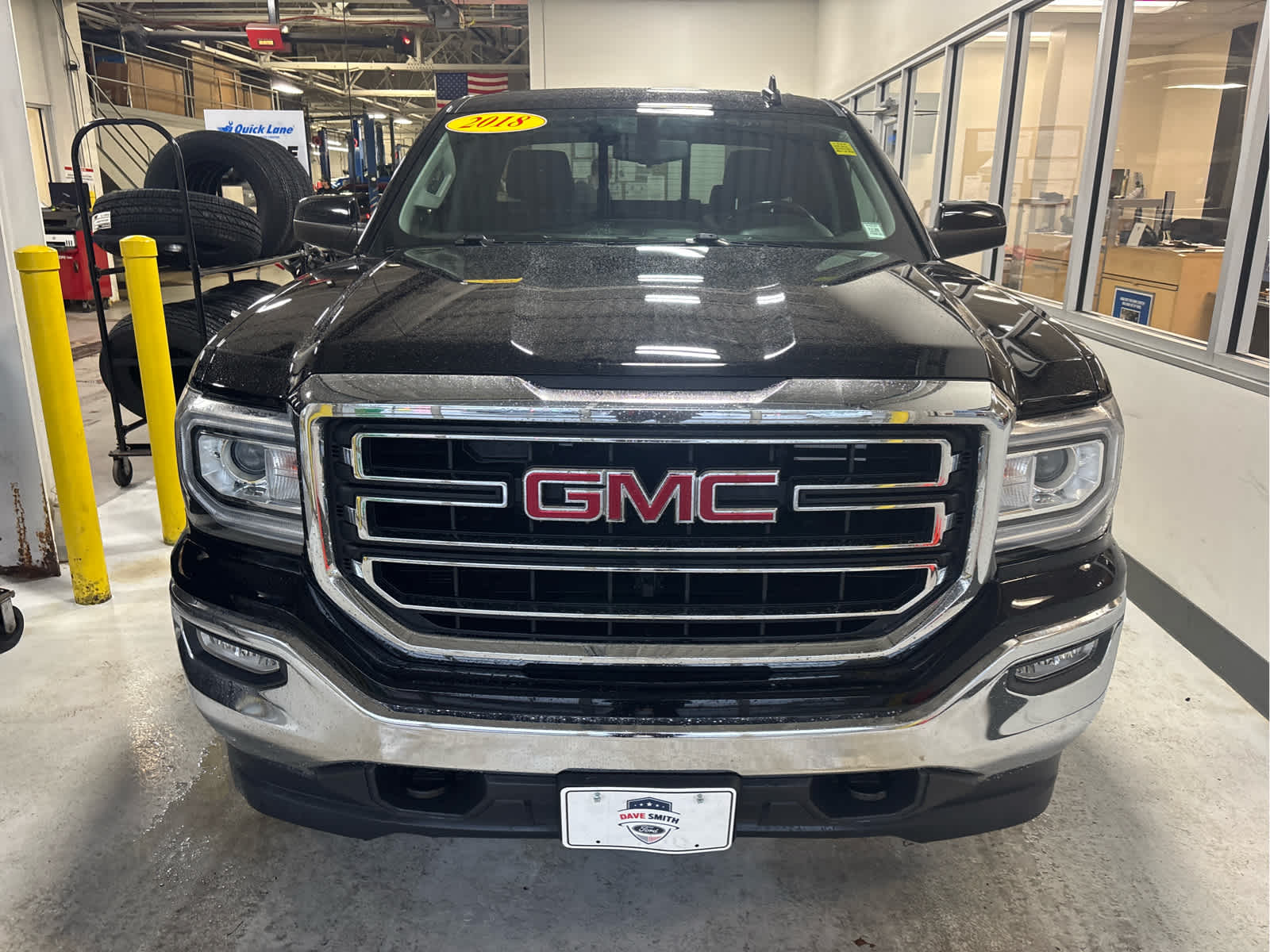 2018 Gmc Sierra 1500 SLE photo 2