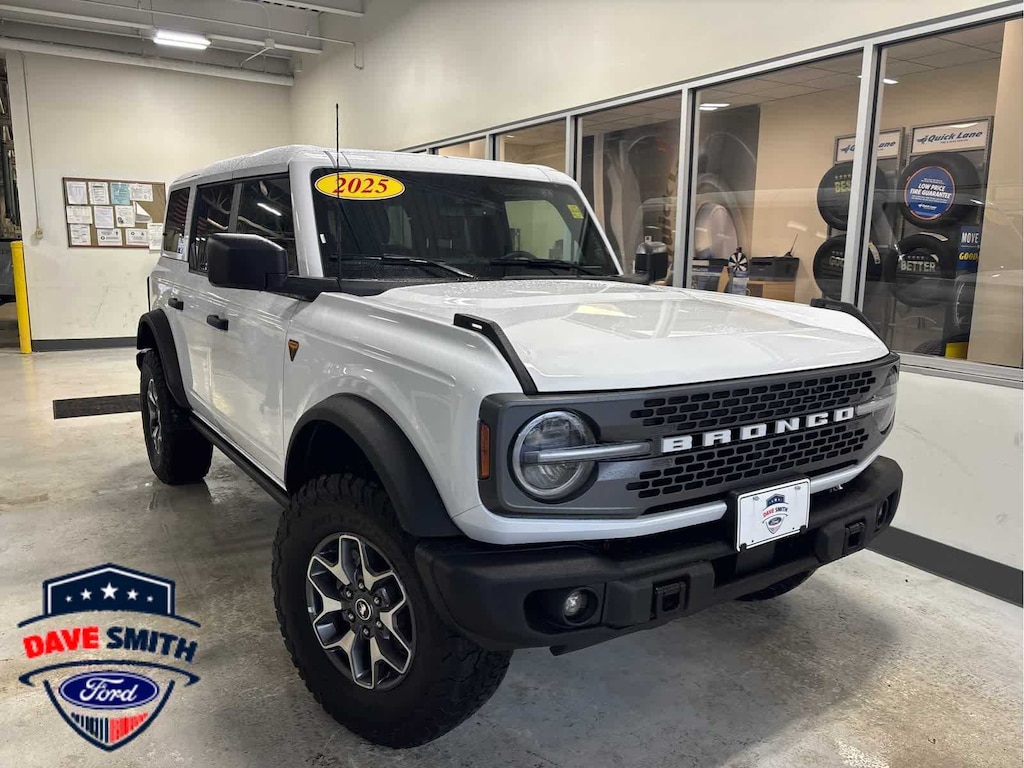 Used 2025 Ford Bronco Badlands SUV