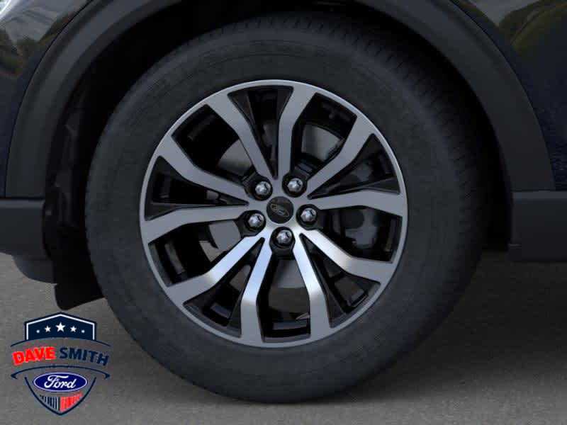 2026 Ford Explorer ST-LINE's photo