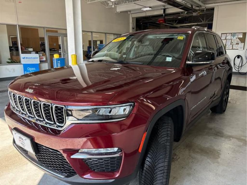 Used 2022 Jeep Grand Cherokee Limited SUV