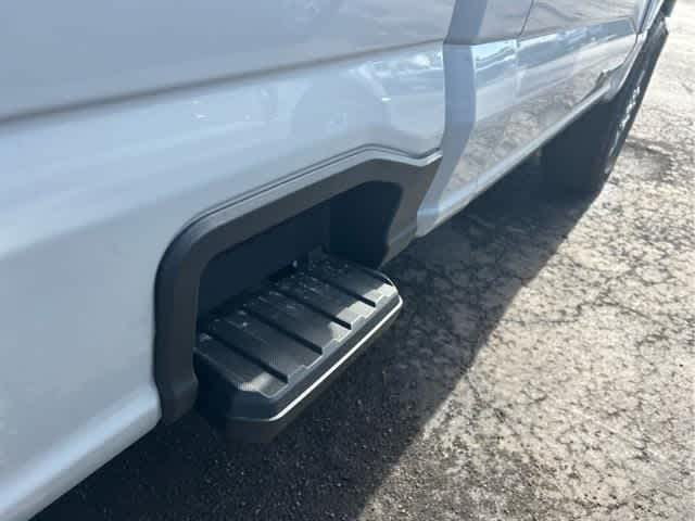 2025 Ford F-250 Super Duty XLT - Photo 22