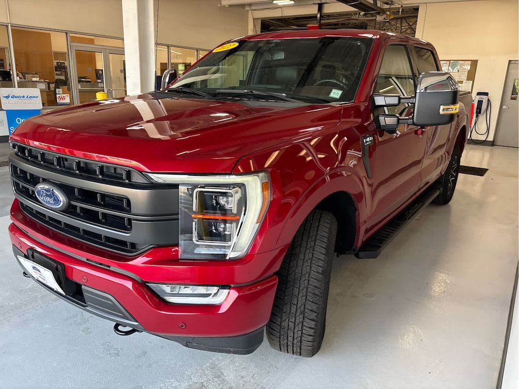 Used 2022 Ford F-150 Lariat 4WD Supercrew 5.5 Box Truck SuperCrew Cab
