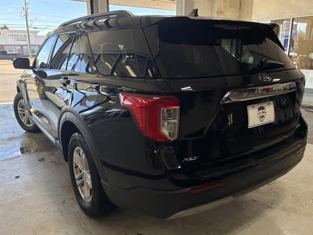 2022 Ford Explorer XLT photo 4