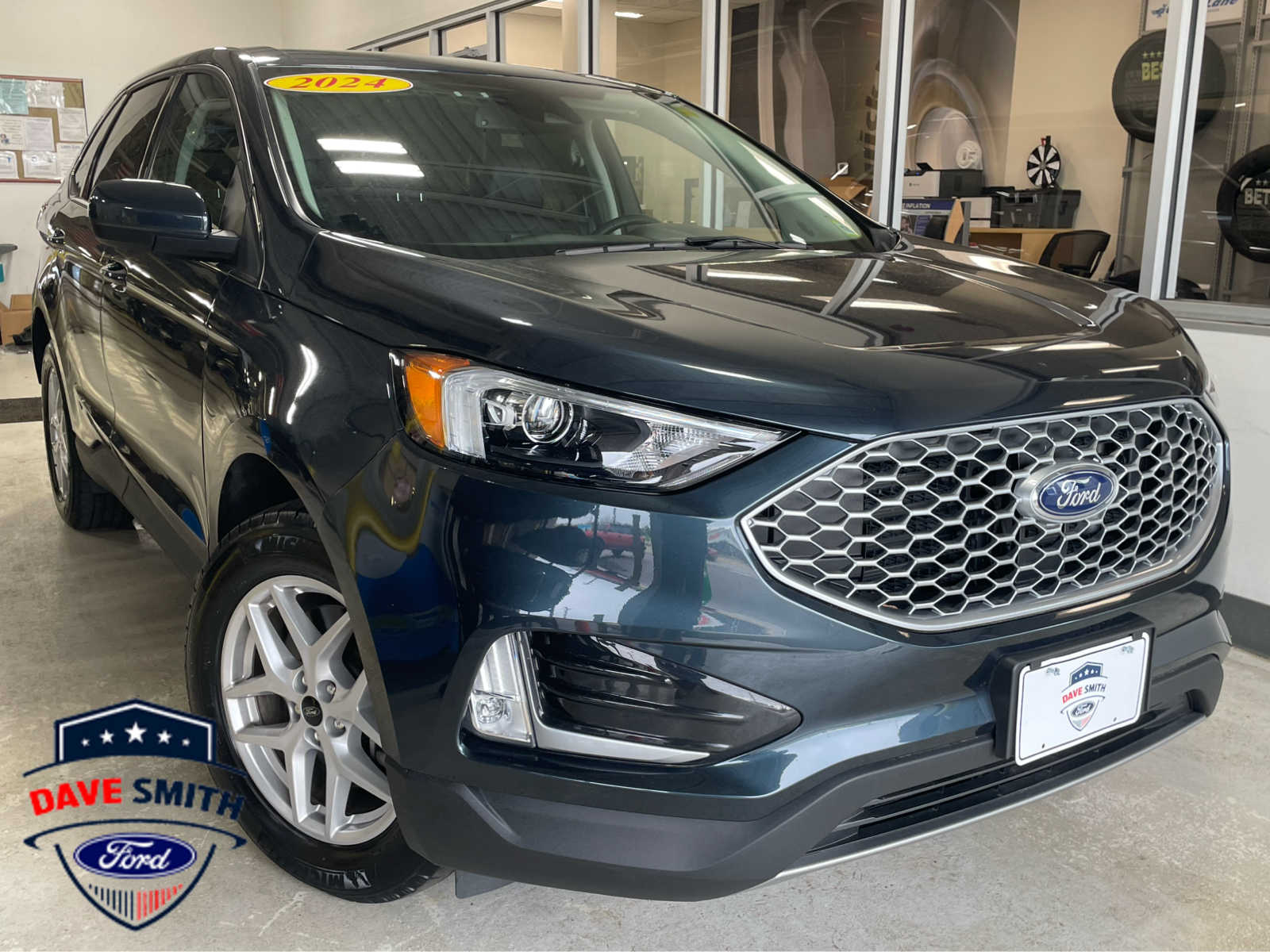 2024 Ford Edge SEL AWD's photo