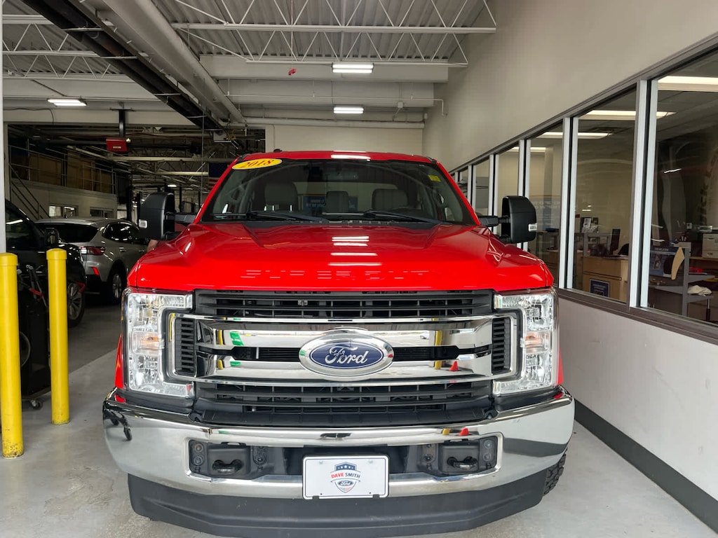 Used 2018 Ford Super Duty F-250 SRW XLT 4WD Crew Cab 6.75 Box Truck Crew Cab