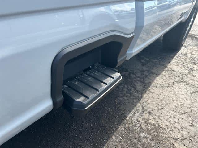 2025 Ford F-250 Super Duty XLT - Photo 13