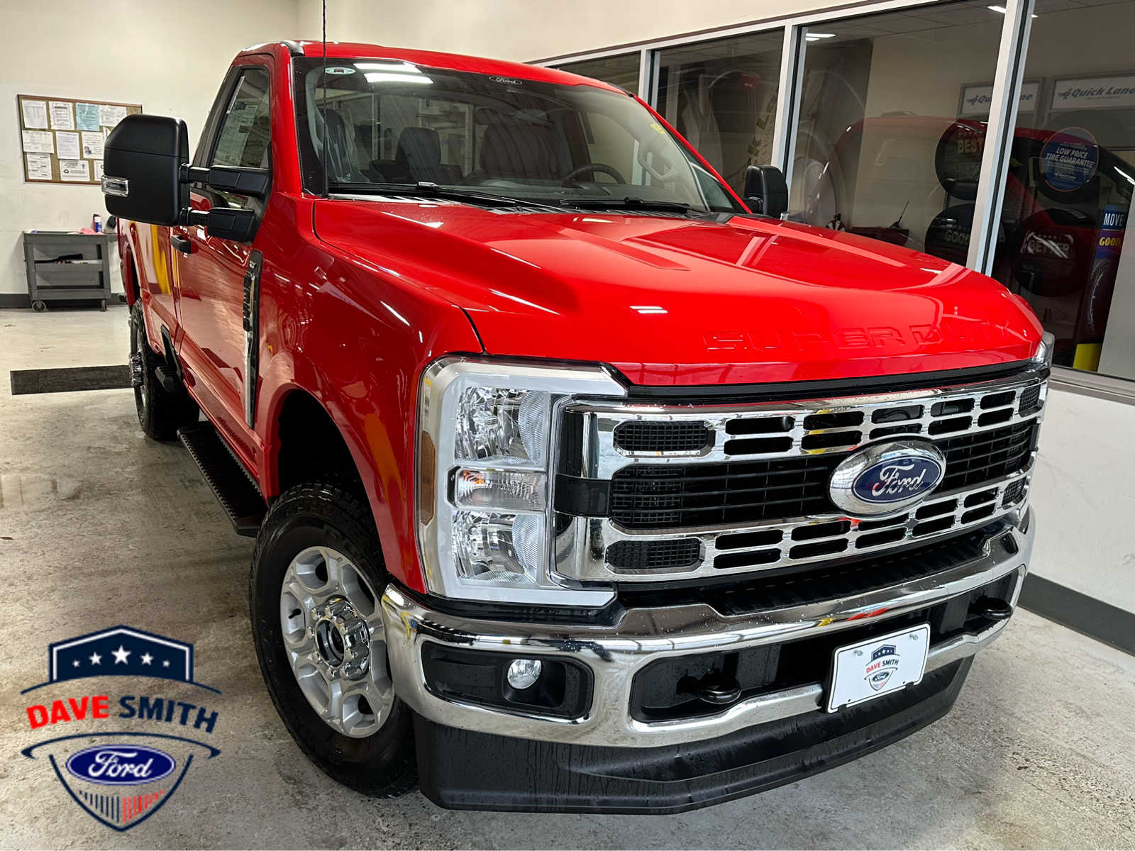 2025 Ford F-350 Super Duty XLT's photo