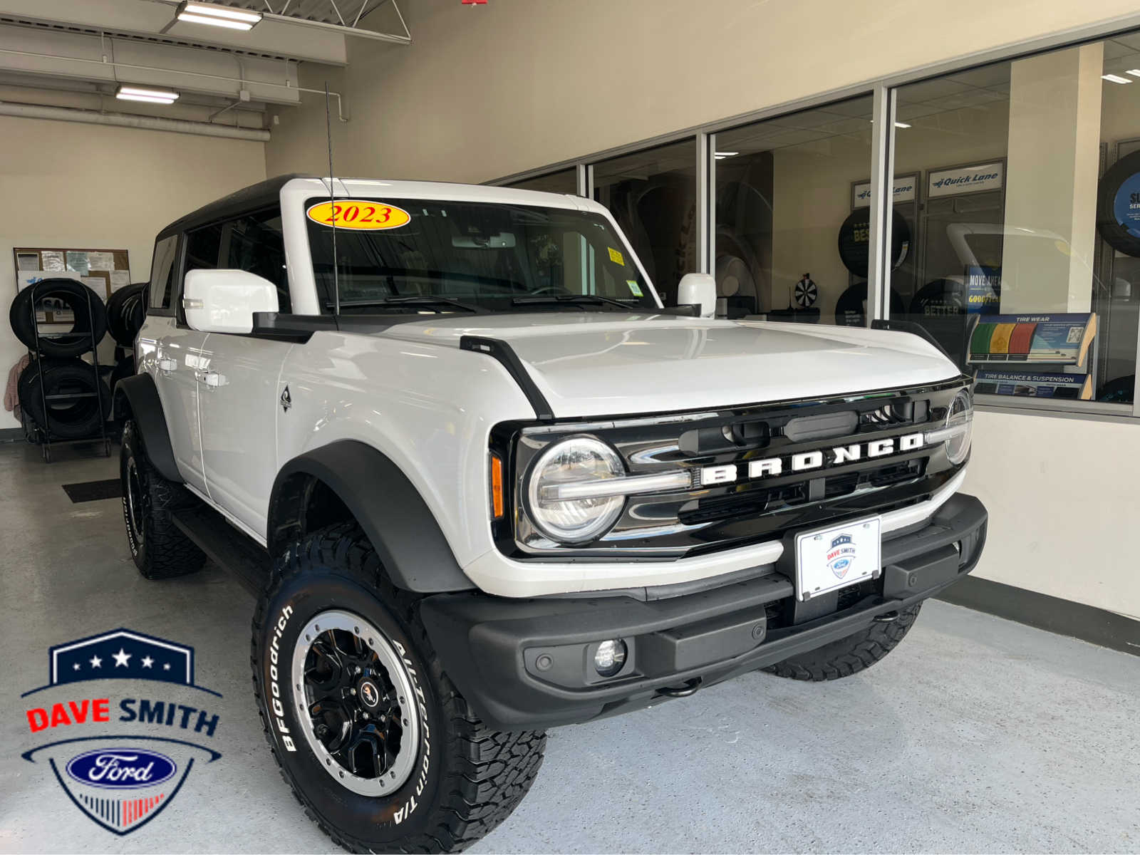 2023 Ford Bronco SUV 