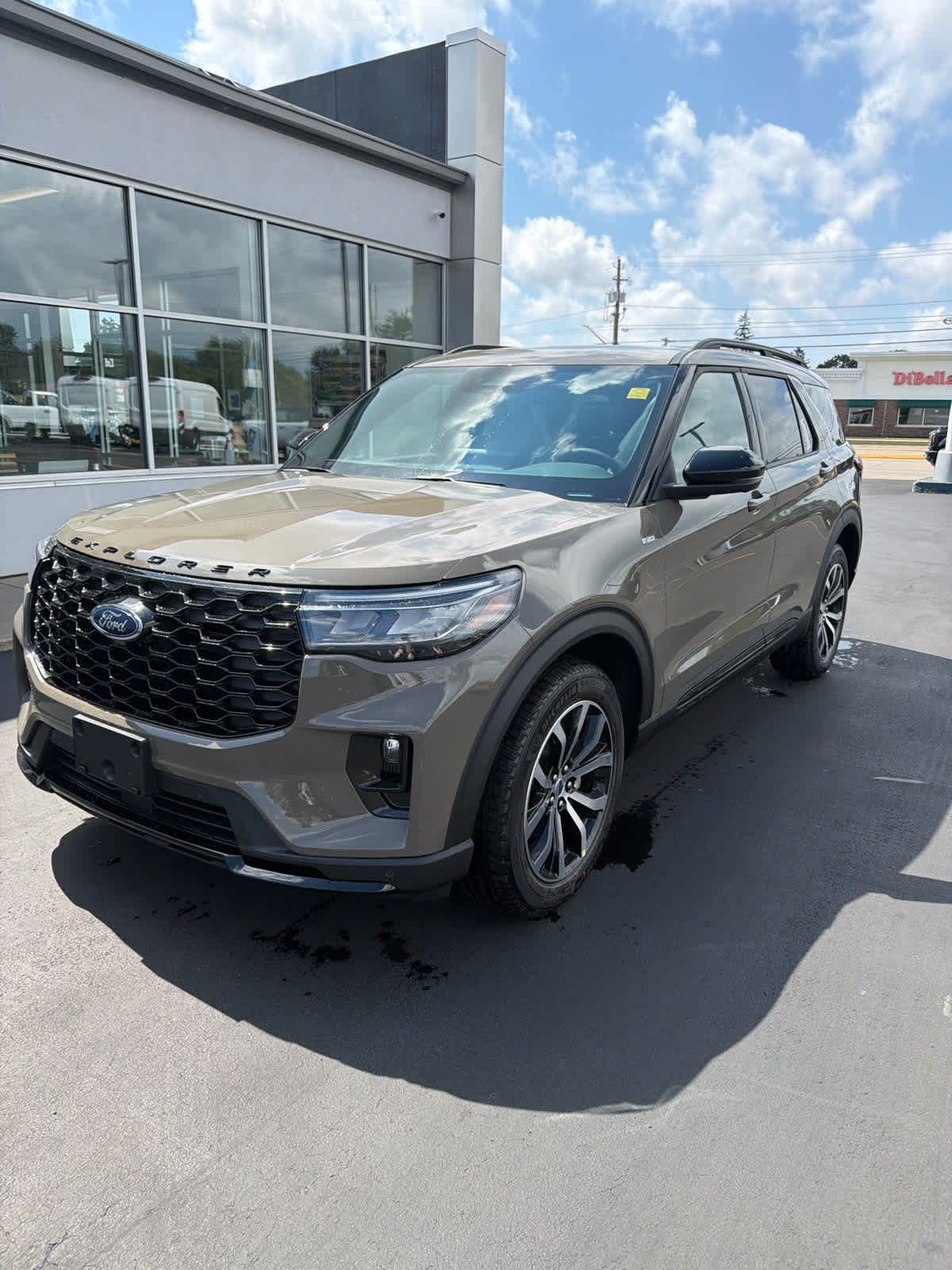 2026 Ford Explorer SUV 