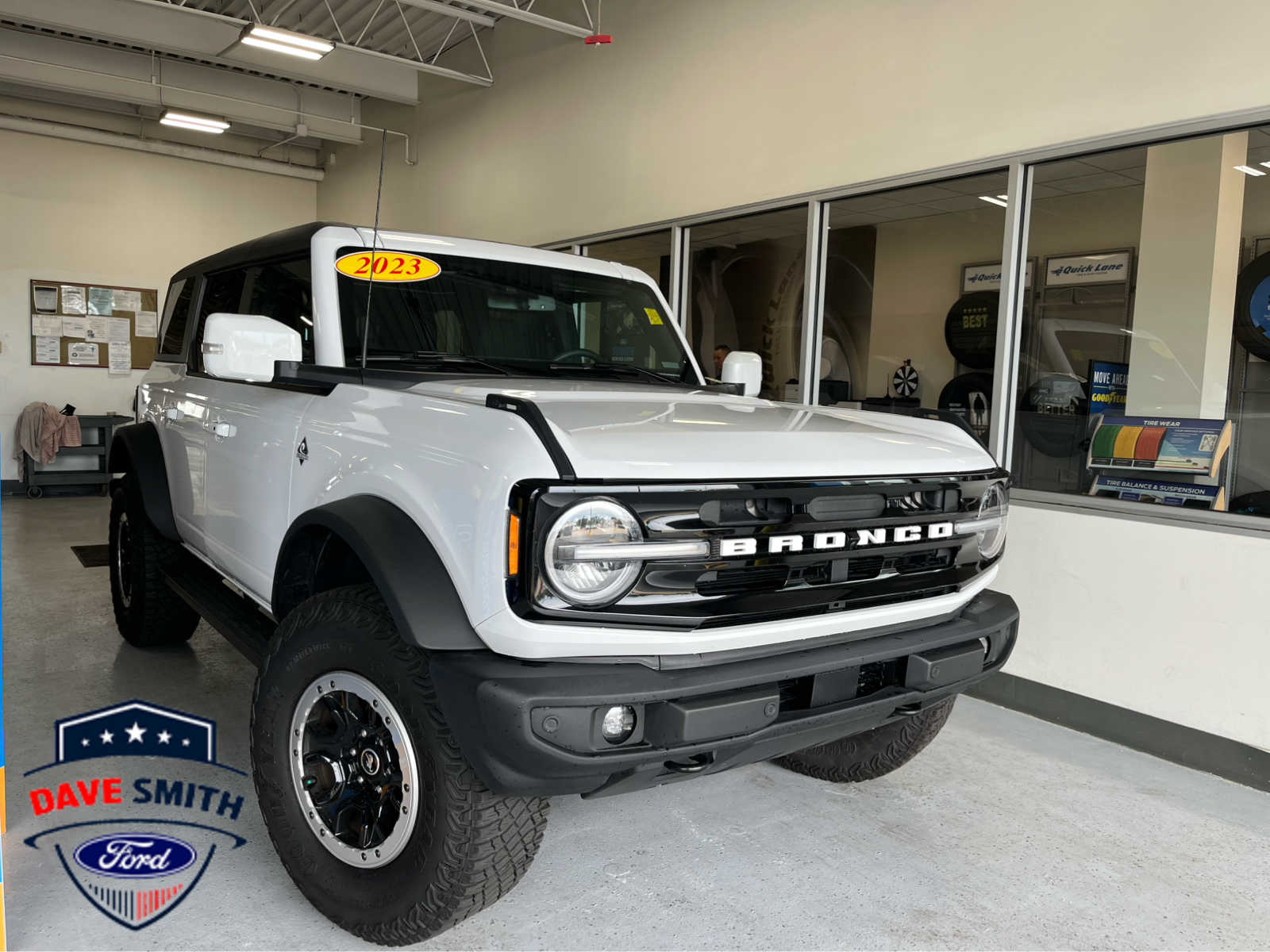 2023 Ford Bronco SUV 