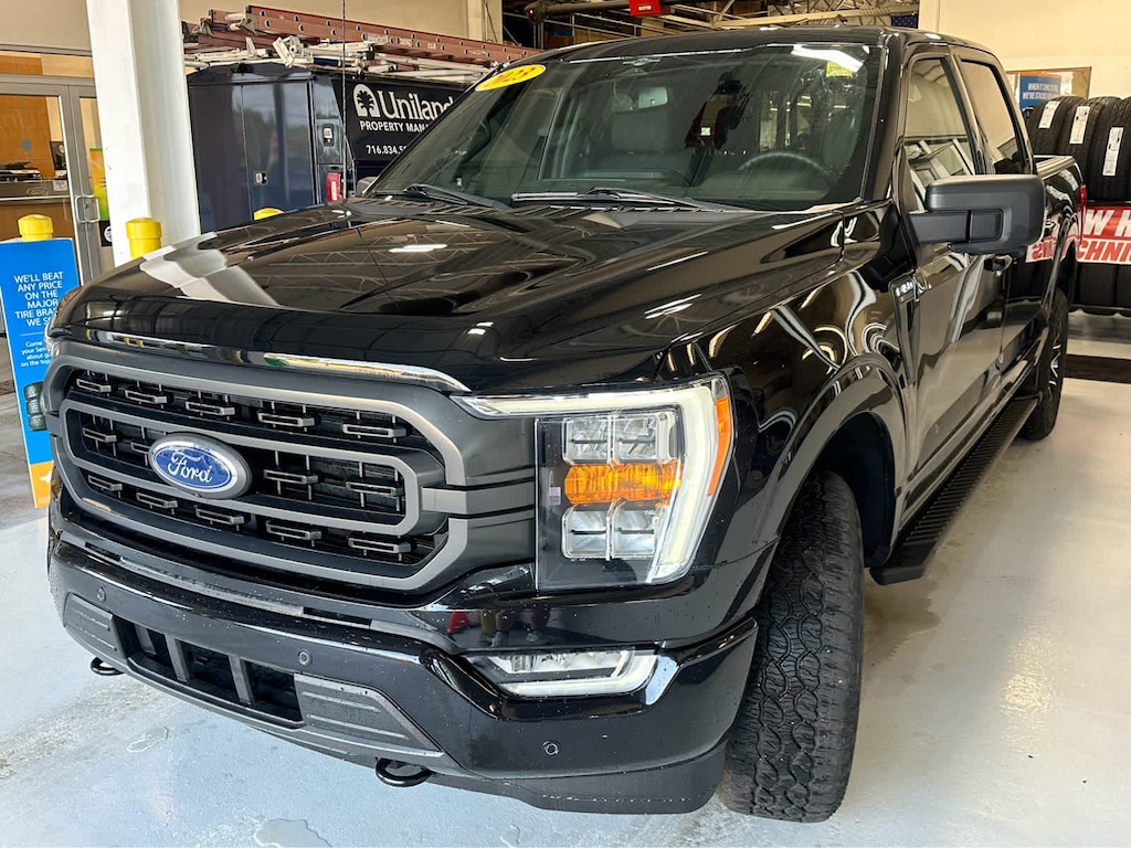 Used 2023 Ford F-150 XLT 4WD Supercrew 5.5 Box Truck SuperCrew Cab