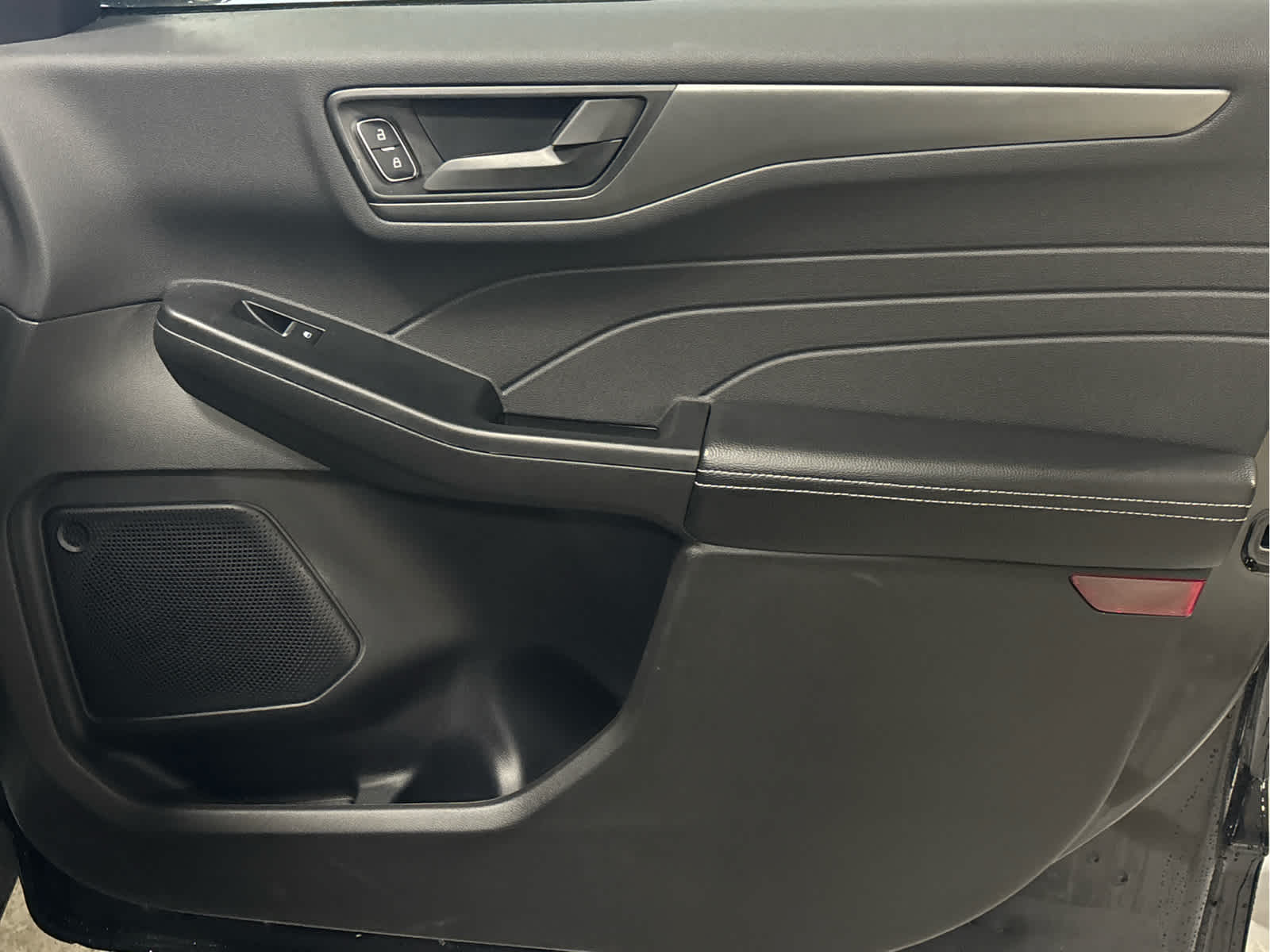 2025 Ford Escape Active - Photo 27