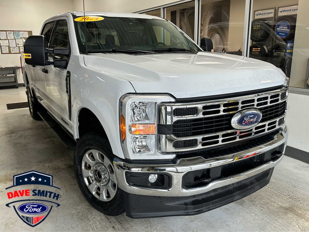 Used 2024 Ford Super Duty F-250 SRW XLT Truck Crew Cab