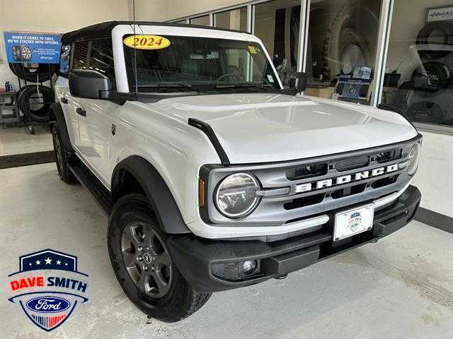 2024 Ford Bronco 4-Door Big Bend's photo