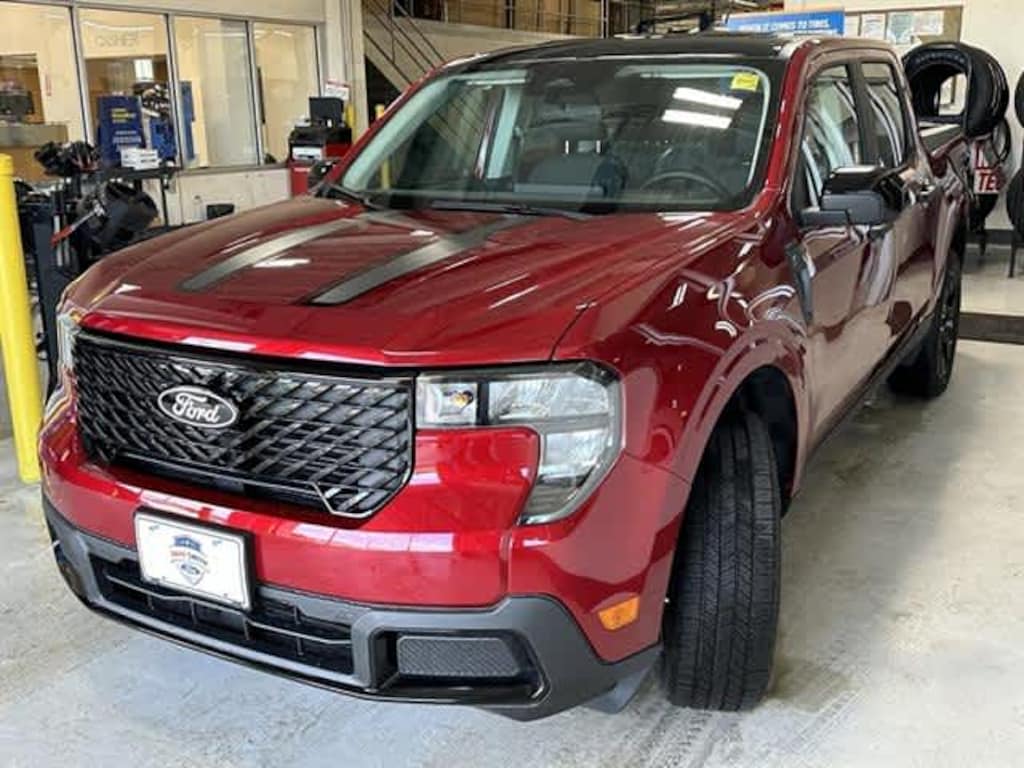 New 2025 Ford Maverick XLT TRUCK