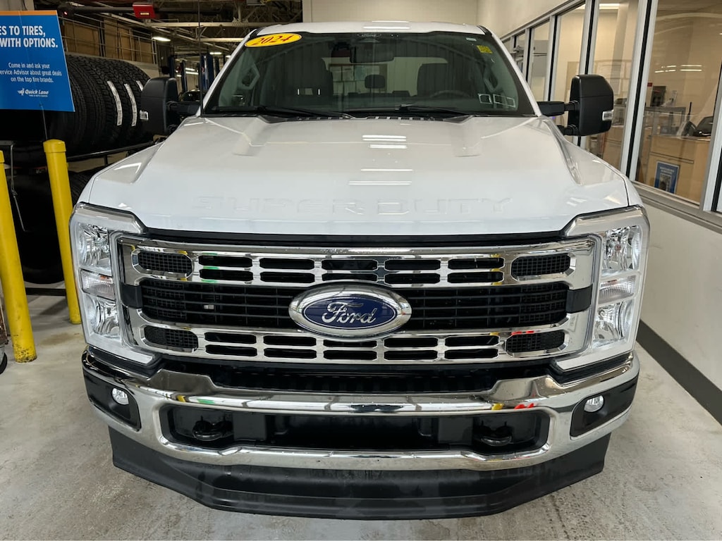 Used 2024 Ford Super Duty F-250 SRW XLT Truck Crew Cab