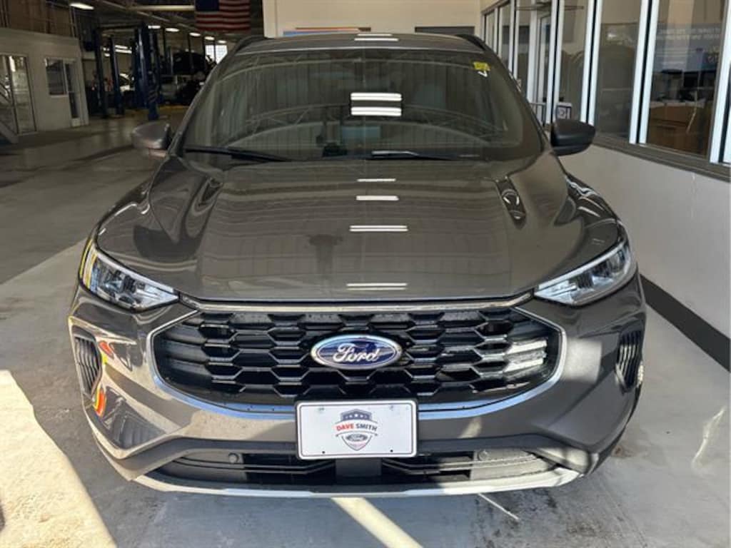New 2025 Ford Escape ST-Line SUV
