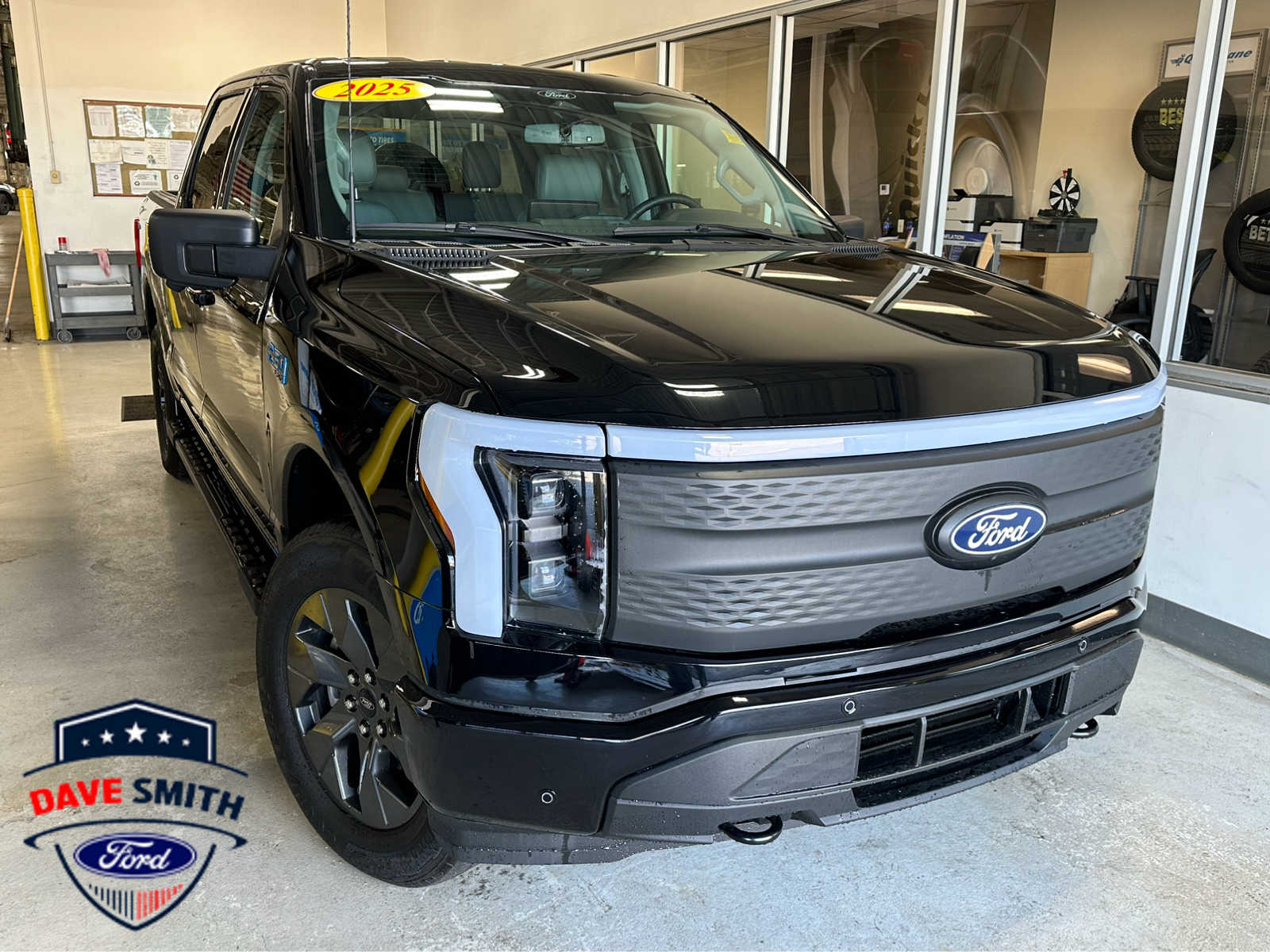 2025 Ford F-150 Lightning