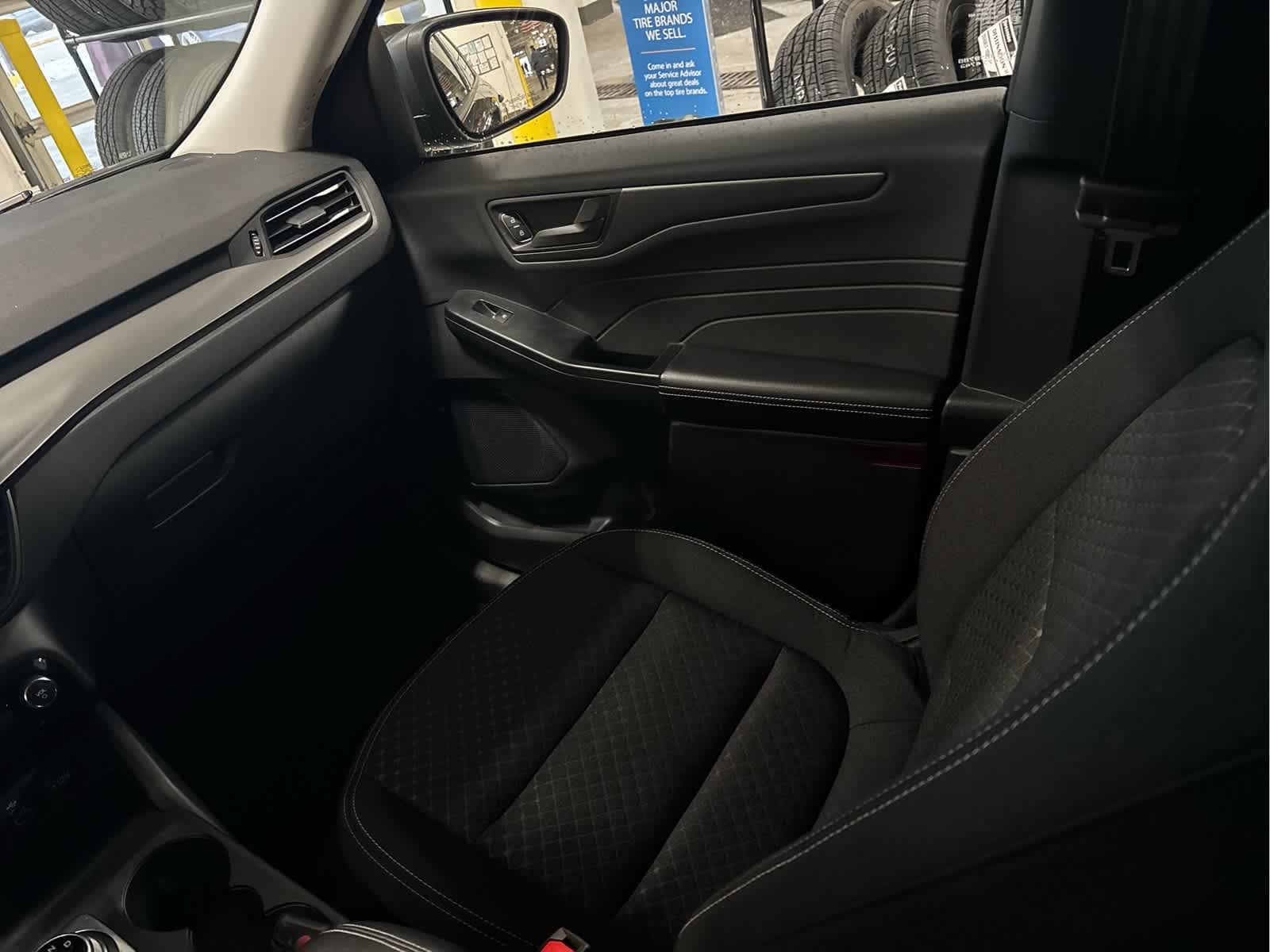 2025 Ford Escape Active - Photo 11