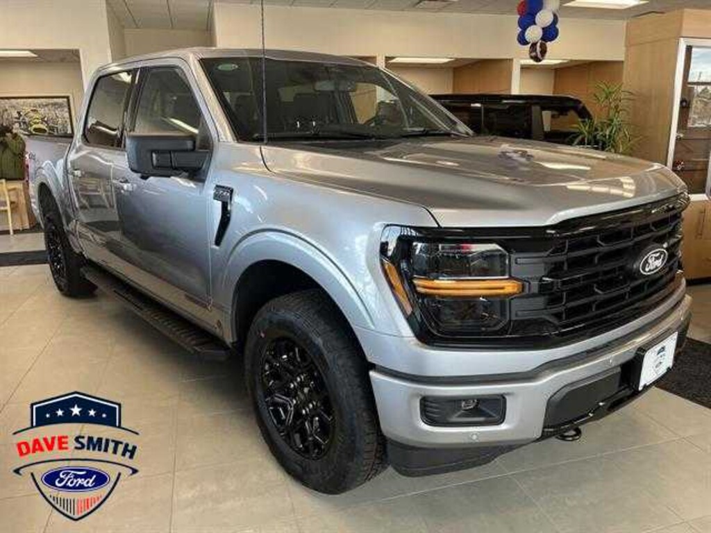 New 2025 Ford F-150 XLT TRUCK