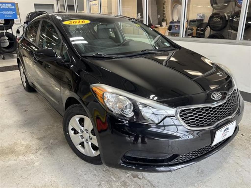 Used 2016 Kia Forte LX Sedan