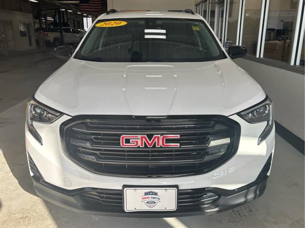 Used 2020 GMC Terrain SLE SUV