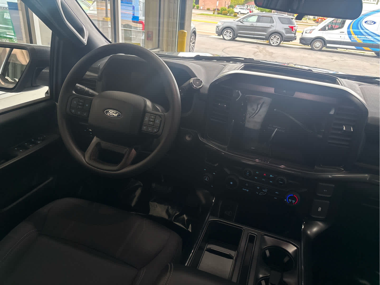 2026 Ford F-150 STX - Photo 13