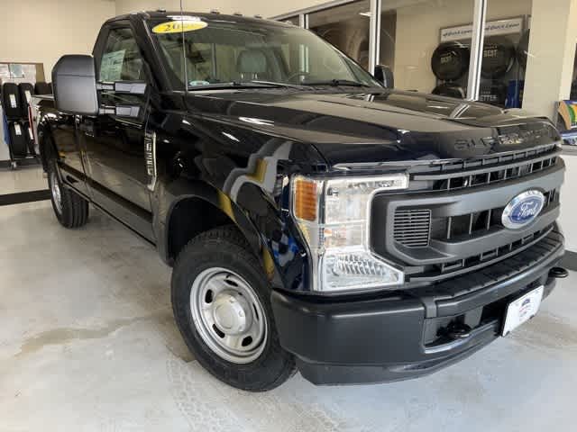 Used 2021 Ford F-350 Super Duty XL with VIN 1FTRF3A66MEE16752 for sale in Williamsville, NY